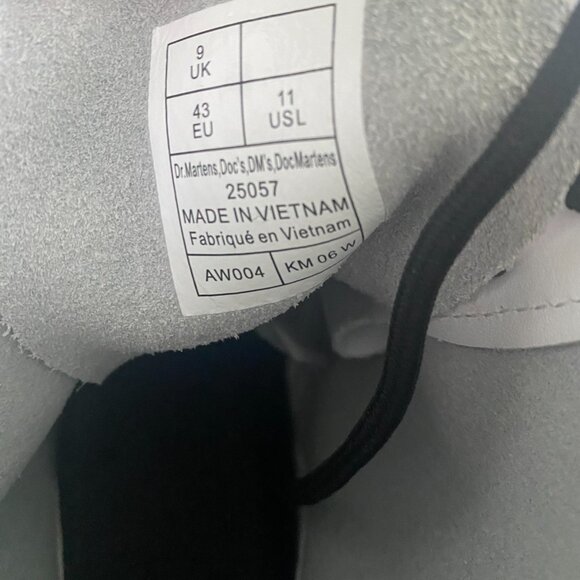 NWT Doc Martens 1460 Women's Softy T Leather Lace-up Combat Boots White Size 11 - Picture 11 of 14